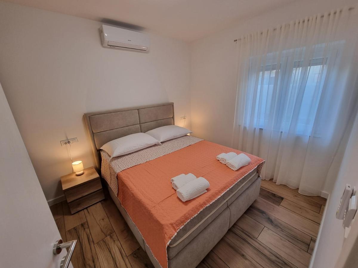 Apartman Lovre Zadar Eksteriør billede