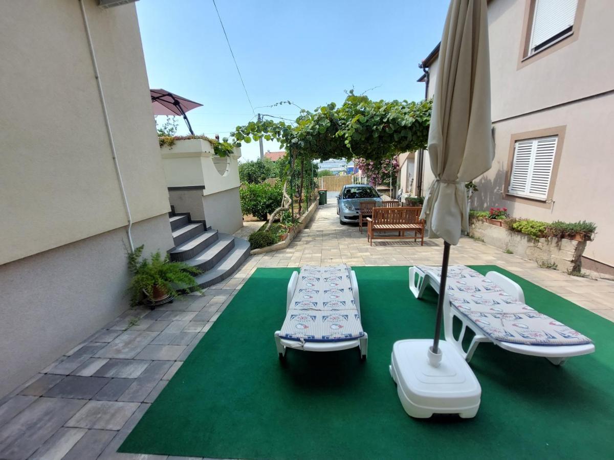 Apartman Lovre Zadar Eksteriør billede